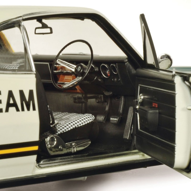 Classic Carlectables 18835 Holden HT Monaro GTS350 1969 Bathurst 43D Brock - Scale 1:18