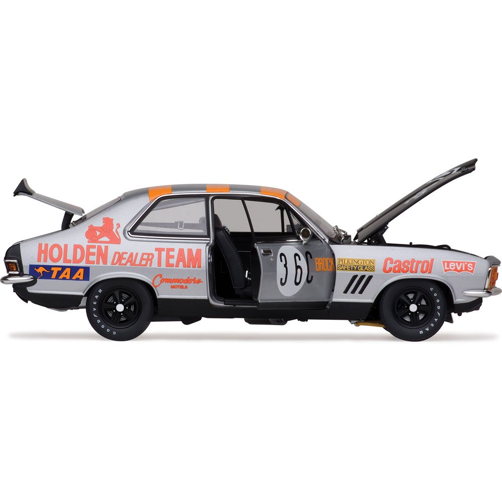 Classic Carlectables 18838 Holden LJ Torana GTR XU-1 1972 South Pacific Touring Series Peter Brock - Scale 1:18