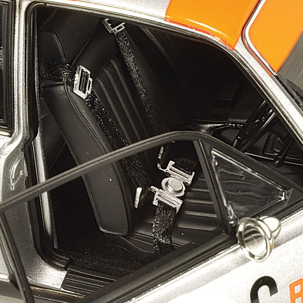 Classic Carlectables 18838 Holden LJ Torana GTR XU-1 1972 South Pacific Touring Series Peter Brock - Scale 1:18