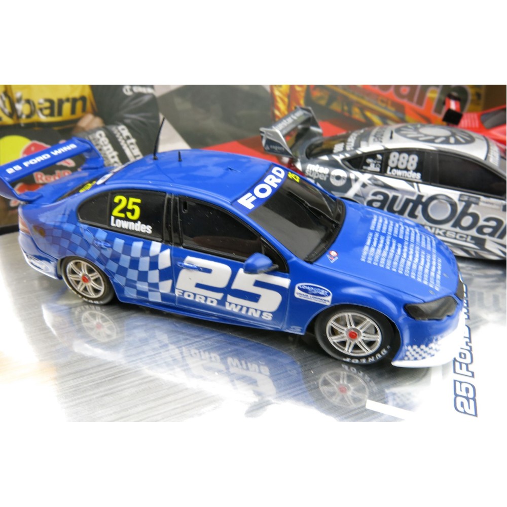 Classic Carlectables 43673 Craig Lowndes Career Supercar Wins Triple Set 1:43