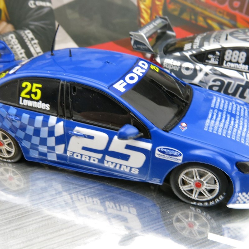 Classic Carlectables 43673 Craig Lowndes Career Supercar Wins Triple Set 1:43