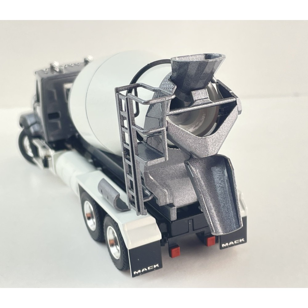 Conrad 86268/0 - Mack Granite 6x4 Concrete Mixer Truck New 2026 - Scale 1:50