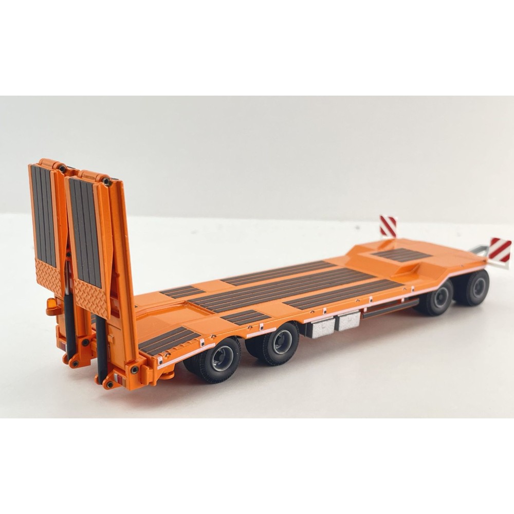 Conrad 98033/01 - SCHWARZMÜLLER Low Loader Trailer 4-axle with Offset Platform Orange New 2026 - Scale 1:50
