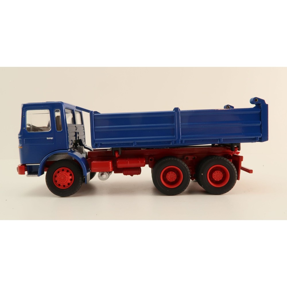 Conrad 1061/1 - MAN F7/F8 3 axle Three Side Tipper Truck New 2024 - Scale 1:50