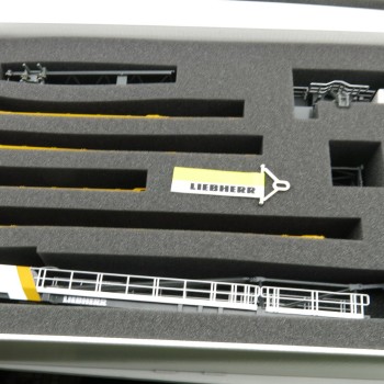 Conrad 2033 Liebherr 370 EC-B 12 Fibre Tower Crane H0 Scale 1:87