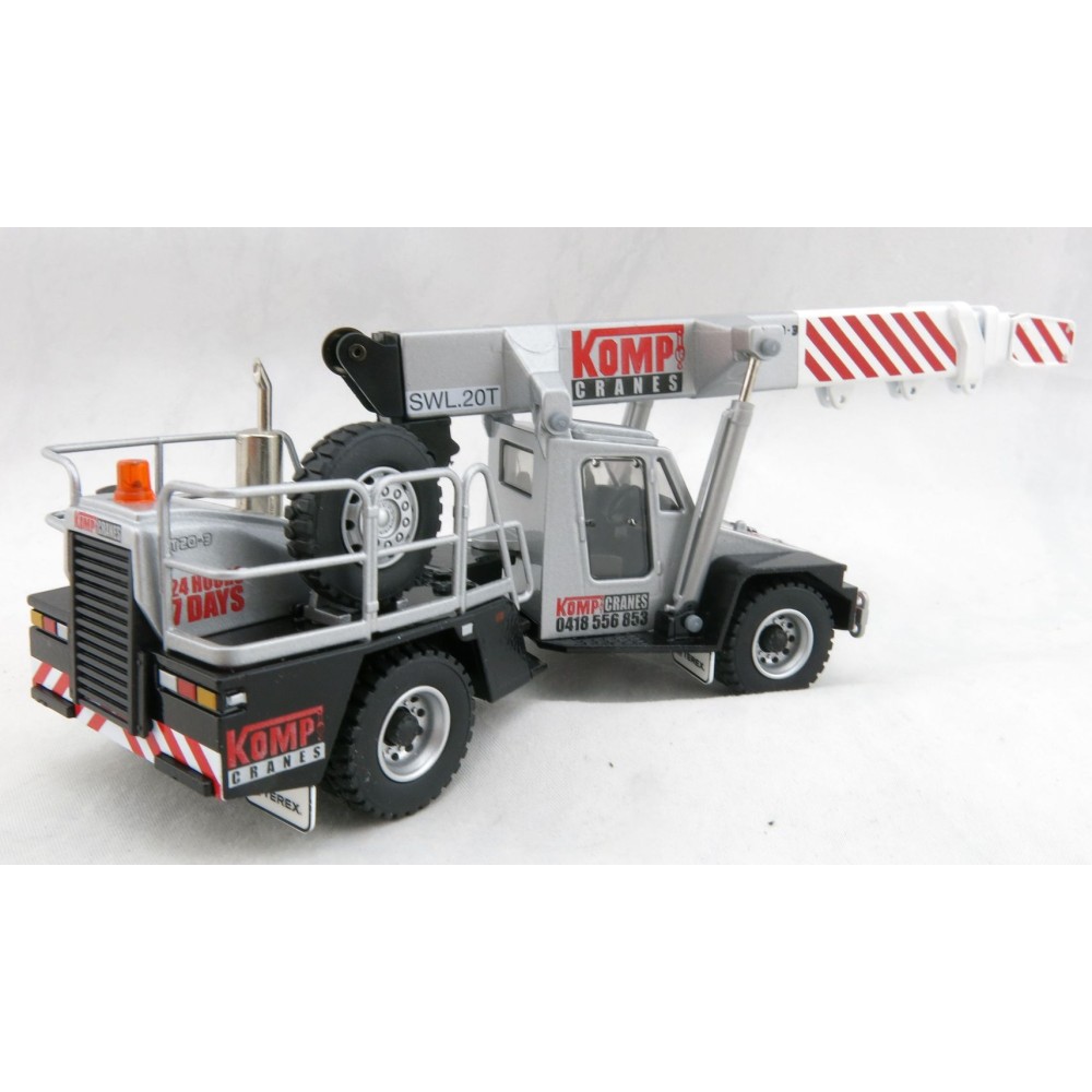 Conrad 2113/10 Australian Terex AT20-3 Franna Mobile Crane KOMP Cranes VIC - Scale 1:50