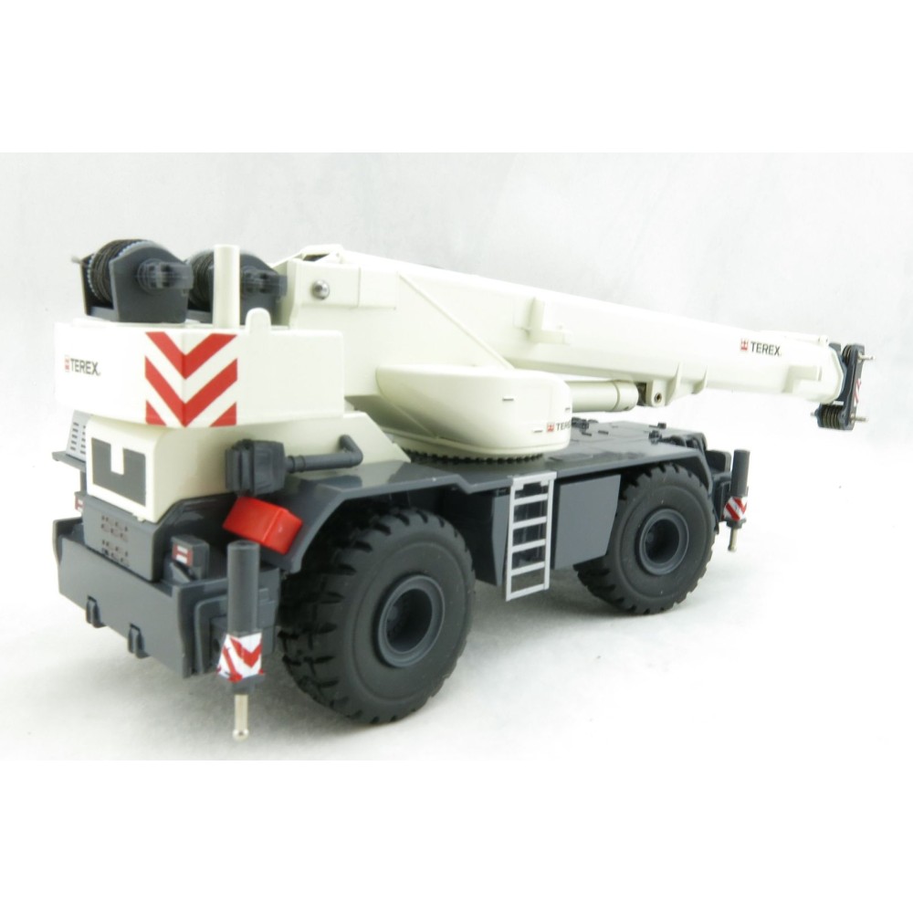 Conrad 2115/0 TEREX RT90 2-axle Rough Terrain Mobile Telescopic Crane - Scale 1:50