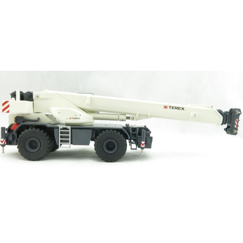 Conrad 2115/0 TEREX RT90 2-axle Rough Terrain Mobile Telescopic Crane - Scale 1:50