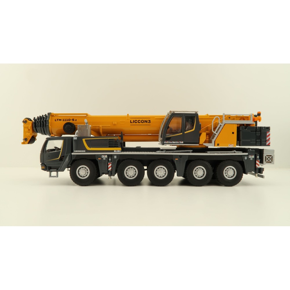 Conrad 2126/0 - Liebherr LTM 1110-5.2 5 axle Mobile Crane - New BAUMA 2022 - Scale 1:50