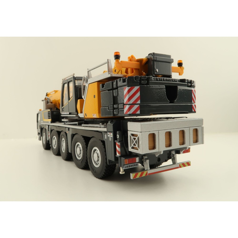 Conrad 2126/0 - Liebherr LTM 1110-5.2 5 axle Mobile Crane - New BAUMA 2022 - Scale 1:50