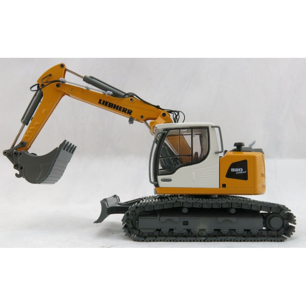 Conrad 2209/0 Liebherr R920 Compact Crawler Excavator with adjustable boom & two attachments - Scale 1:50