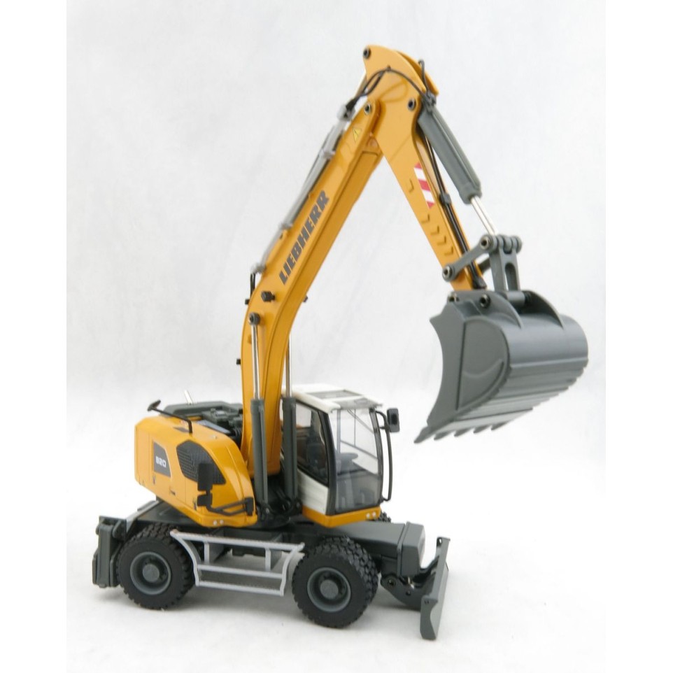 Conrad 2217/0 - Liebherr A 920 IIIA Mobile Wheeled Excavator - Scale 1:50