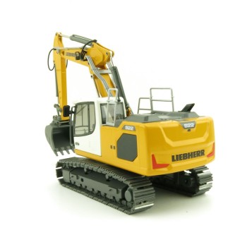Conrad 2223/0 - Liebherr R 922 Litronic Crawler Excavator with Two Piece Boom - Scale 1:50