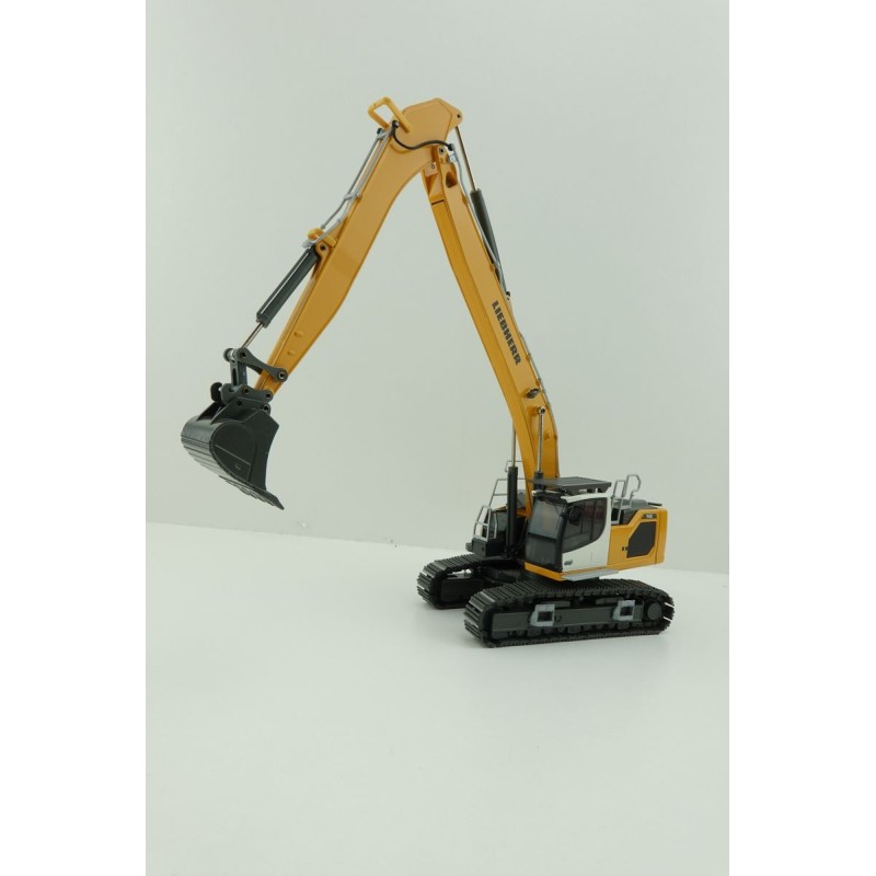 Conrad 2225/0 Liebherr R 945 Litronic Crawler Excavator with Multi-user Boom and additional Bucket - Scale 1:50