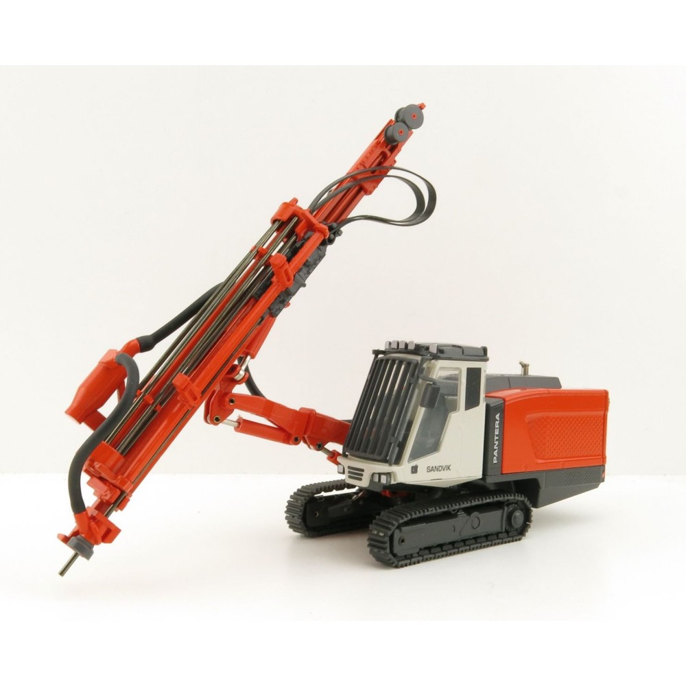 Conrad 2508/02 - SANDVIK Pantera DP1500i Surface Tophammer Drill Rig - Scale 1:50 