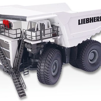 Conrad 2766/0 Large Liebherr T284 Mining Dump Truck - Scale 1:50