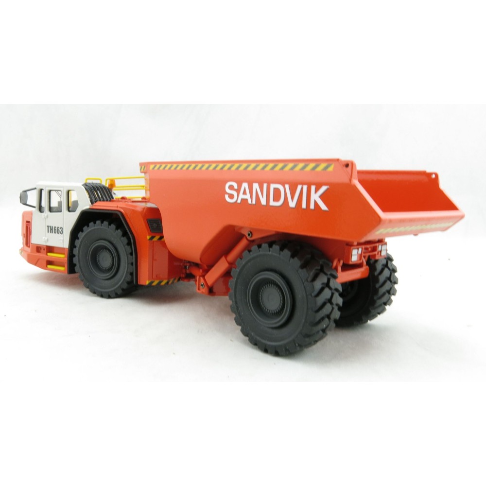 Conrad 2767/0 - SANDVIK TH663 Underground Mining Dumper - Scale 1:50