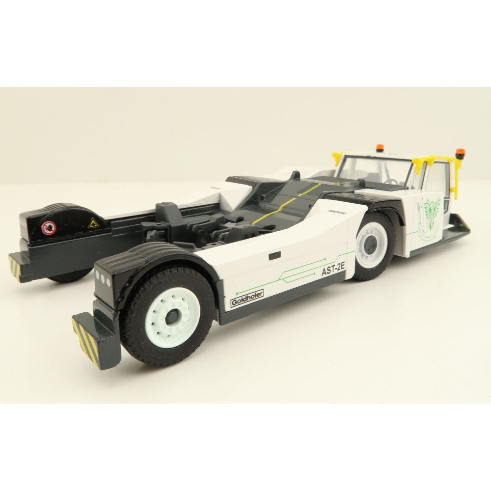 Conrad 5517/02 - GOLDHOFER AST-2 „PHÖNIX“  Aircraft tractor Edition: E-Mobility - Scale 1:50