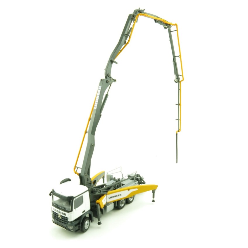 Conrad 78245/0 Mercedes-Benz Arocs 3-Axle Truck with Liebherr 36 XXT Concrete Pump - Scale 1:50