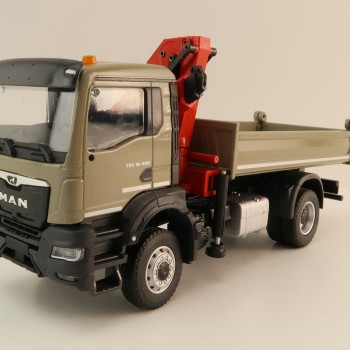 Conrad 81165/03 - MAN TGS NN 2 axle Tippper Truck with Loading Crane New 2023 - Scale 1:50