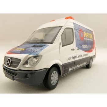 Conrad 1610/11 Australian Mercedes - Benz Sprinter Service Van Pirtek Fluids  Diecast Scale 1:50