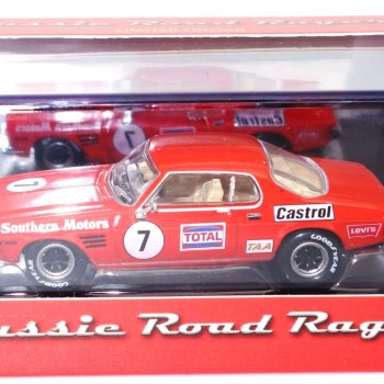 Road Ragers - 1972 Holden HQ Monaro GTS Coupe Race Car - Bob Jane No 7 - Scale 1:64