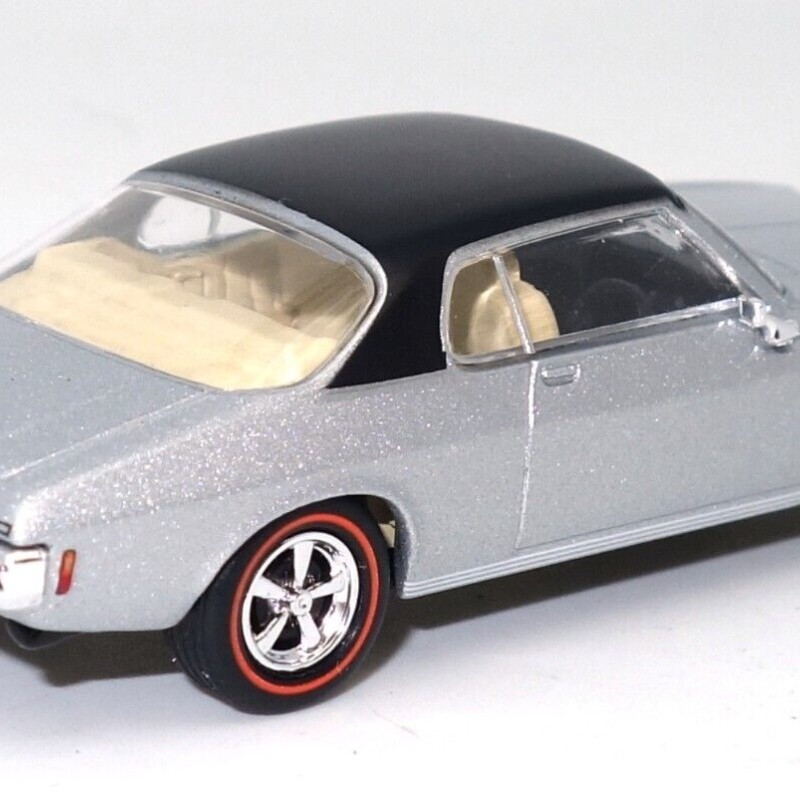 Road Ragers - 1973 Holden HQ Monaro LS Coupe - Silver with Black Roof - Scale 1:64
