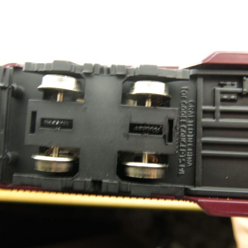 Cooee ELECTRIC POWERED W6 CLASS DIECAST MELBOURNE TRAM CITY CIRCLE NO. 888 1:76