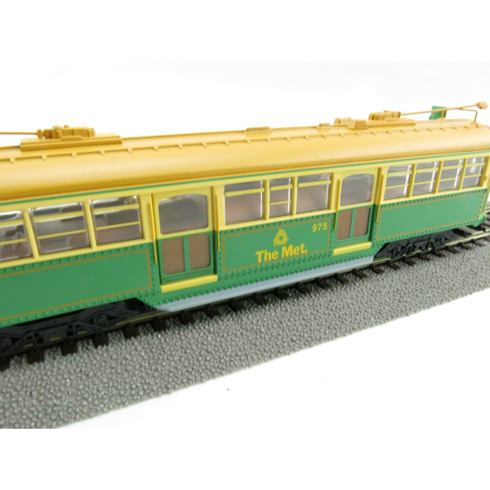 Cooee ELECTRIC POWERED W6 CLASS MELBOURNE TRAM GREEN RATTLER The Met NO 975 1:76