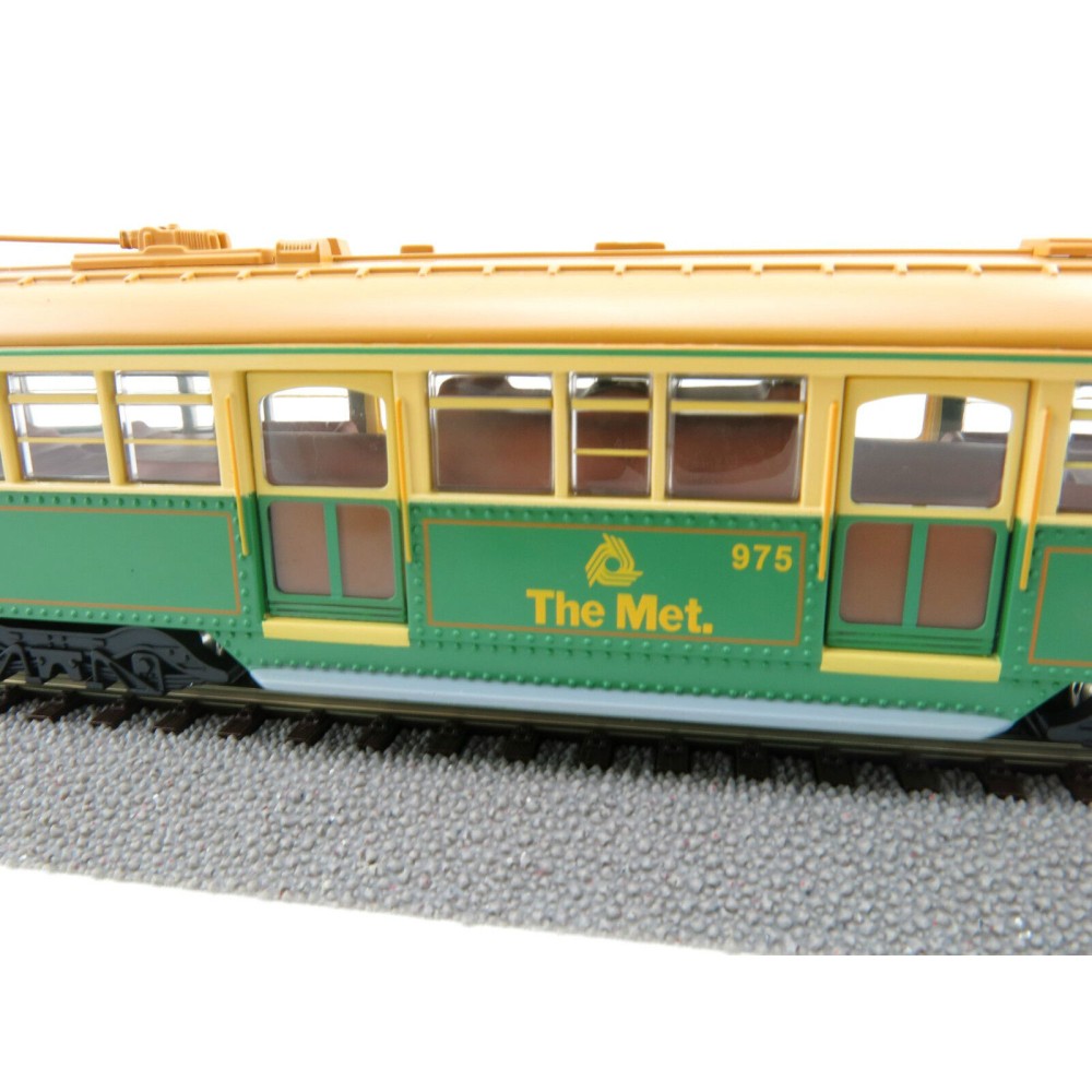 Cooee ELECTRIC POWERED W6 CLASS MELBOURNE TRAM GREEN RATTLER The Met NO 975 1:76
