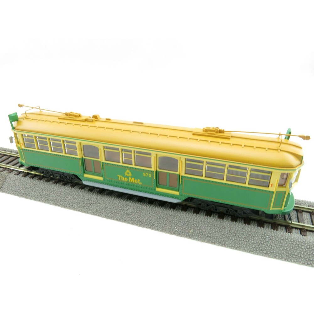 Cooee ELECTRIC POWERED W6 CLASS MELBOURNE TRAM GREEN RATTLER The Met NO 975 1:76