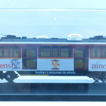 Cooee Static W6 CLASS DIECAST MELBOURNE TRAM BENDIGO RESTAURANT Nine Seven 1:76