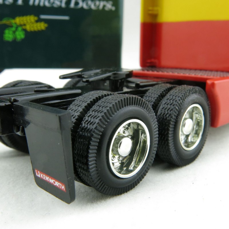 P.E.M. - World Car Collectables Australian Kenworth T600 A LINFOX WITH XXXX Beer QLD Trailer - Scale 1:64