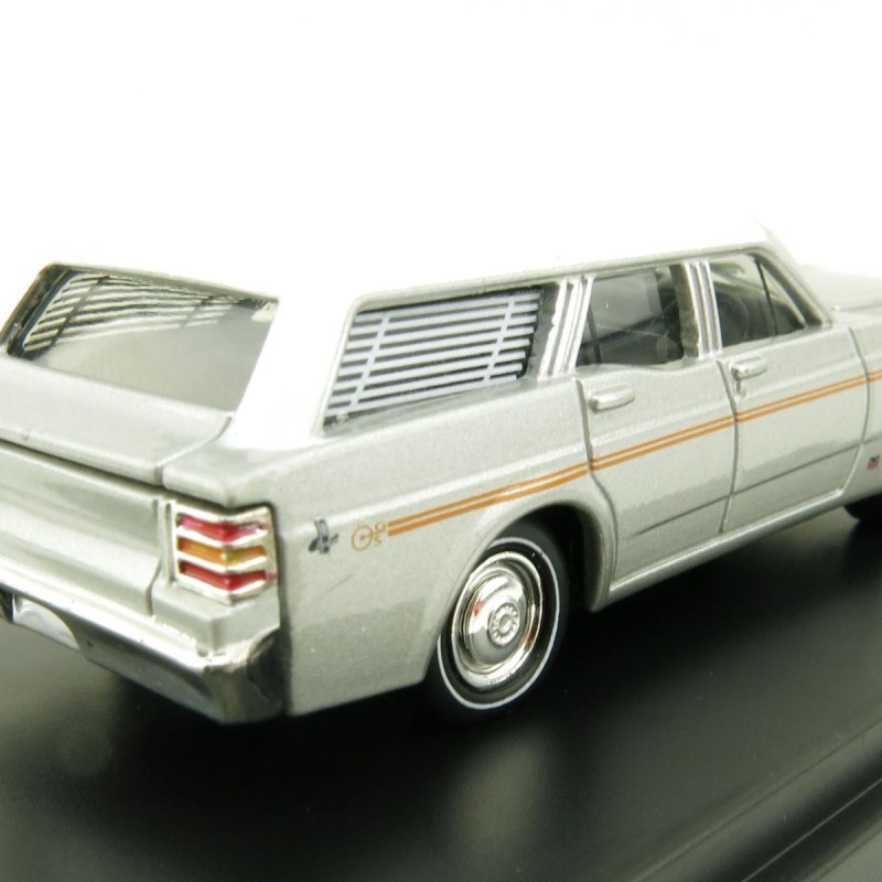 Road Ragers - 1970 Ford Falcon XW GS Fairmont V8 Wagon - Silver Fox - Scale 1:64