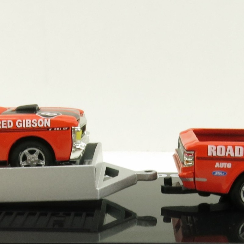 Road Ragers - 1971 Ford Falcon GT Ute & Trailer  & Falcon GTHO Phase III No 8D - Fred Gibson - Scale 1:64