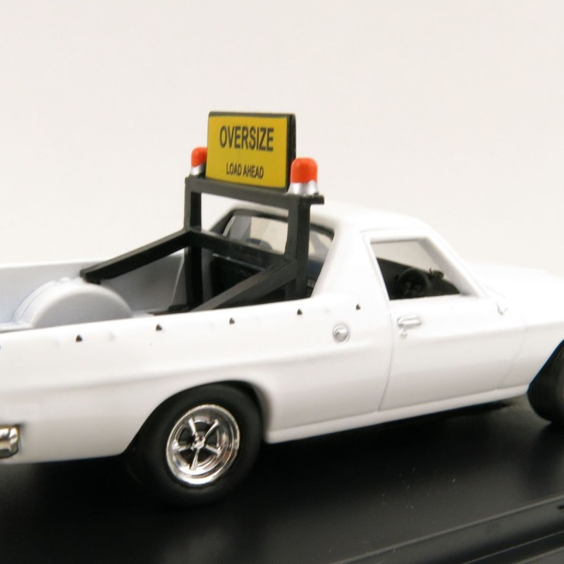 Road Ragers - 1982 Holden WB V8 Ute - Pilot Vehicle Oversize - Glacier White - Scale 1:64