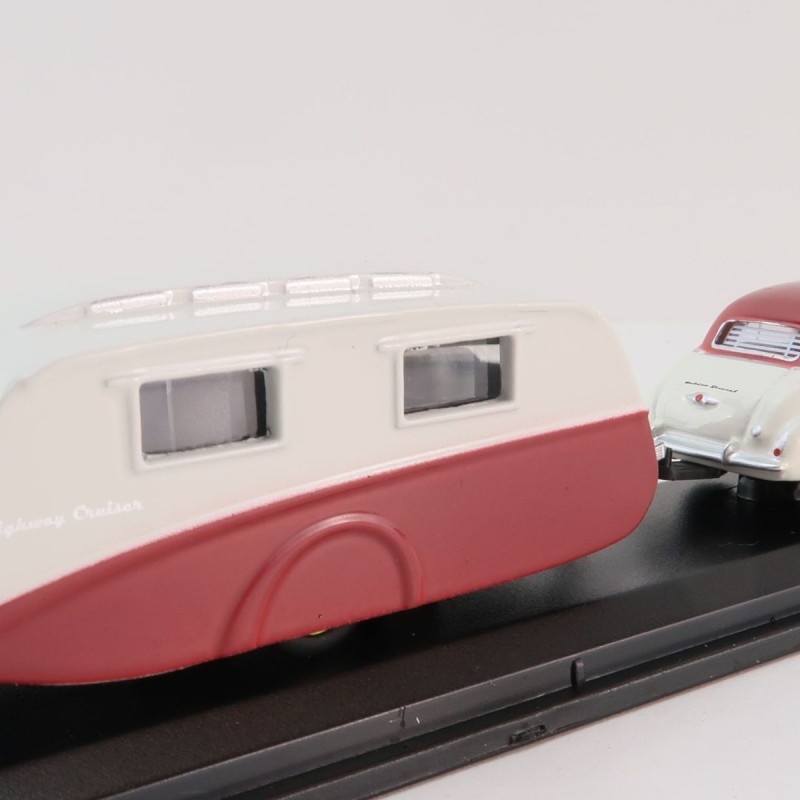 Road Ragers - Australian 1953 Holden FJ Sedan & Highway Cruiser Caravan Set - H0 Scale 1:87