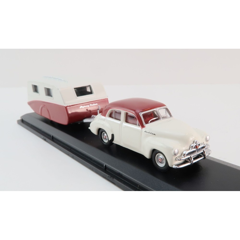 Road Ragers - Australian 1953 Holden FJ Sedan & Highway Cruiser Caravan Set - H0 Scale 1:87