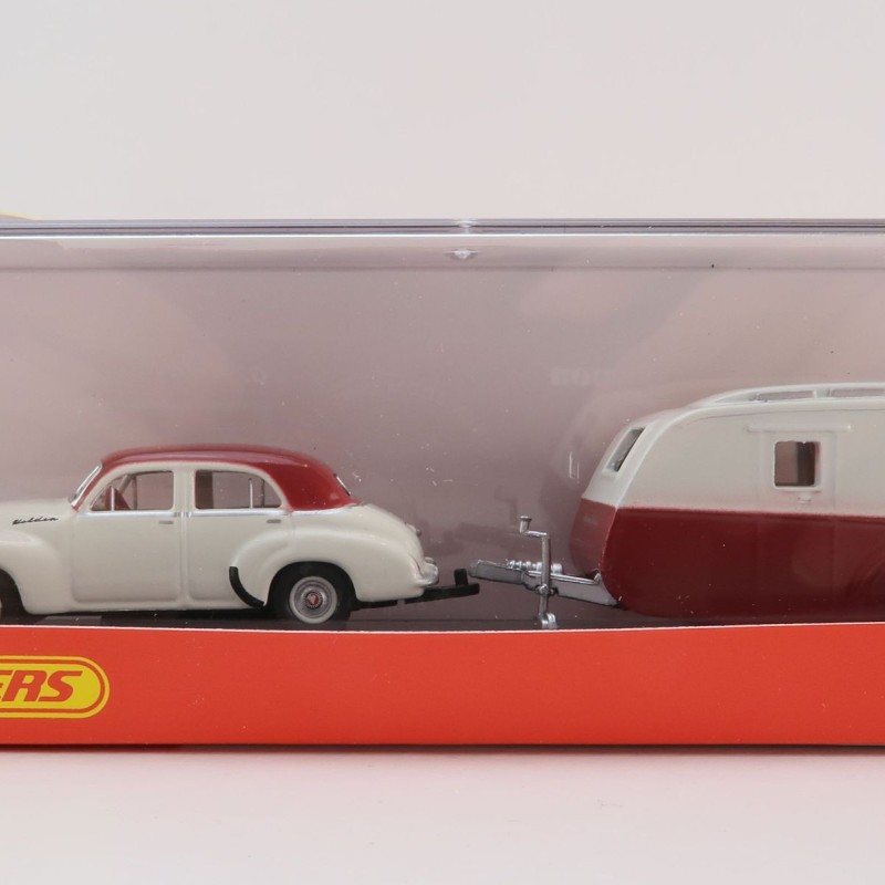Road Ragers - Australian 1953 Holden FJ Sedan & Highway Cruiser Caravan Set - H0 Scale 1:87
