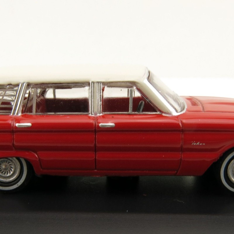 Road Ragers - Australian 1962 Ford XL Falcon Station Wagon in Woomera Red - H0 Scale 1:87