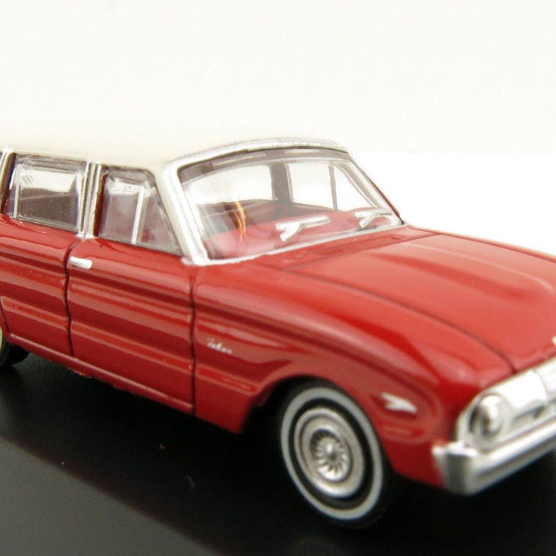 Road Ragers - Australian 1962 Ford XL Falcon Station Wagon in Woomera Red - H0 Scale 1:87