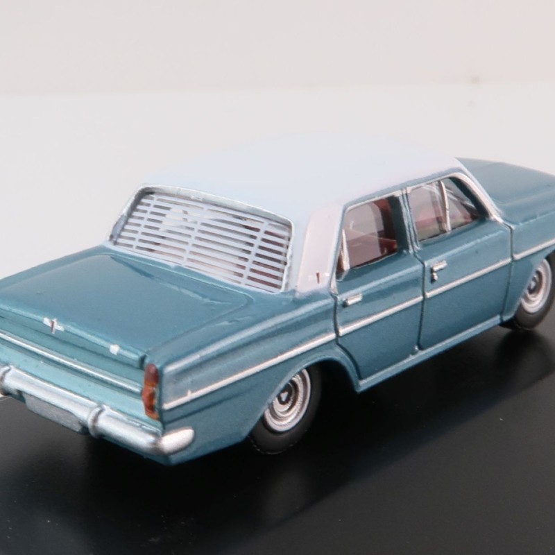 Road Ragers Australian 1963 Holden EH Sedan Portsea Blue Folwers White H0 Scale 1:87