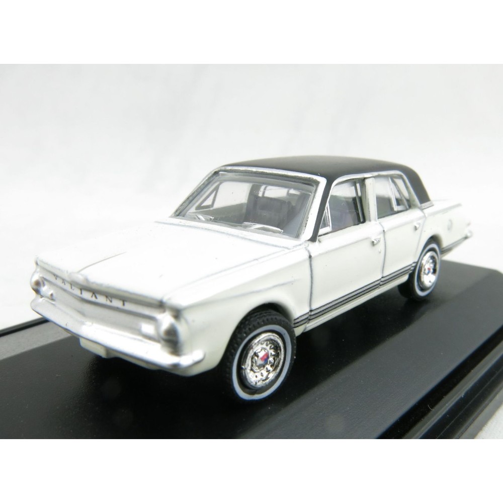 Road Ragers - Australian 1963 Valiant Chrysler AP5 Regal Sedan - Alpine White - H0 Scale 1:87