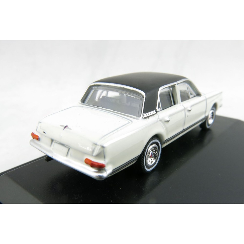 Road Ragers - Australian 1963 Valiant Chrysler AP5 Regal Sedan - Alpine White - H0 Scale 1:87