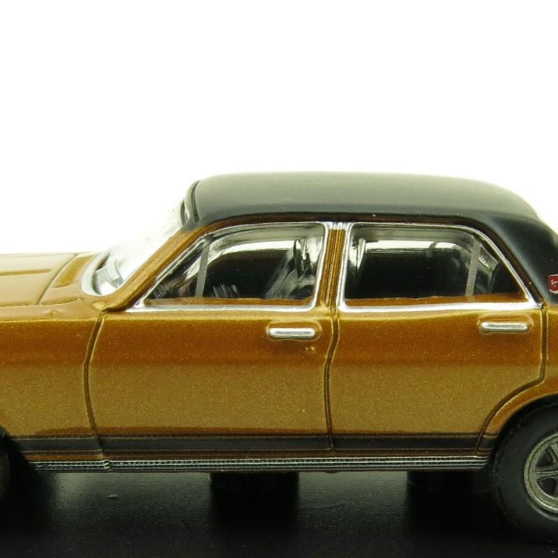 Road Ragers - Australian 1968 Ford XT Falcon GT Sedan in GT Gold  - H0 Scale 1:87