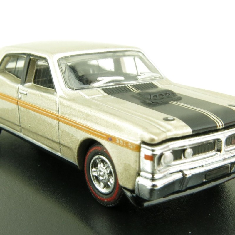 Road Ragers Australian 1971 Ford Falcon XY 351 GTHO Muscle Car in Quicksilver in H0 Scale 1:87