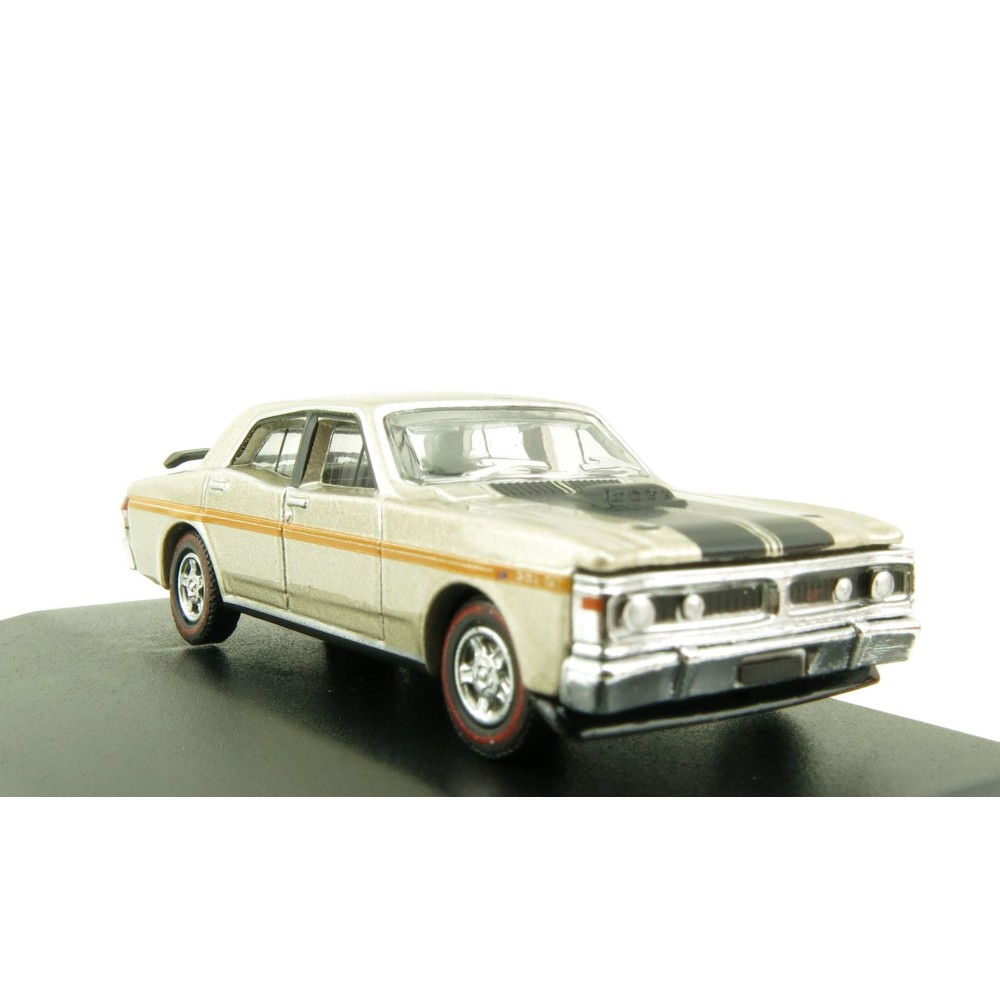 Road Ragers Australian 1971 Ford Falcon XY 351 GTHO Muscle Car in Quicksilver in H0 Scale 1:87