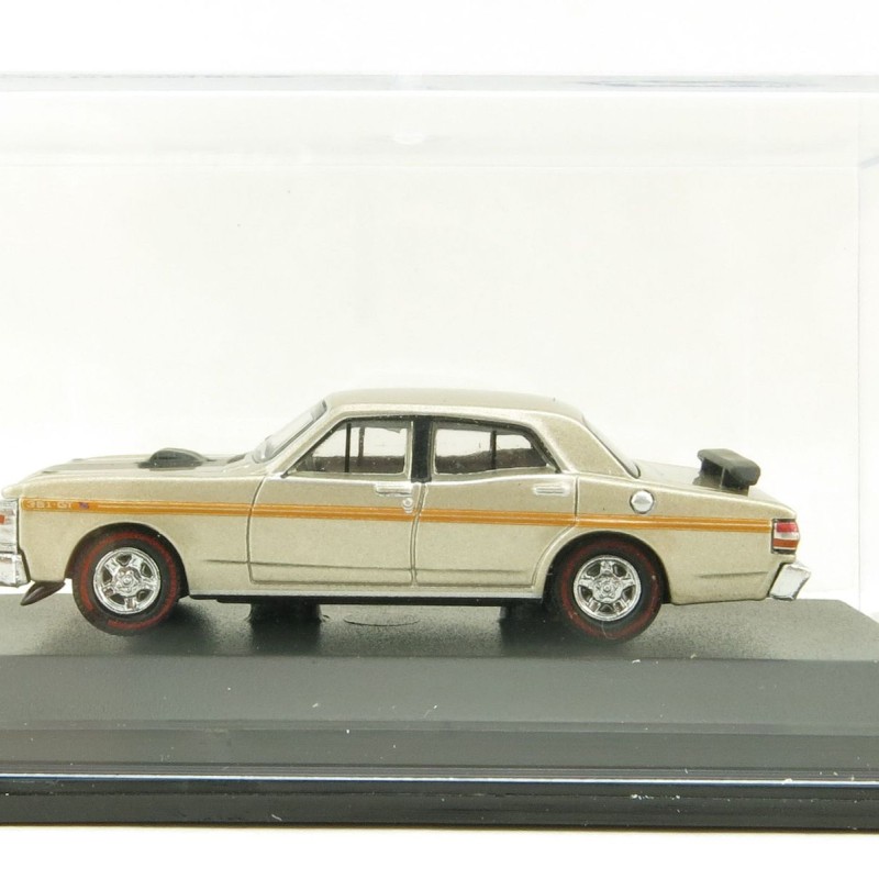 Road Ragers Australian 1971 Ford Falcon XY 351 GTHO Muscle Car in Quicksilver in H0 Scale 1:87
