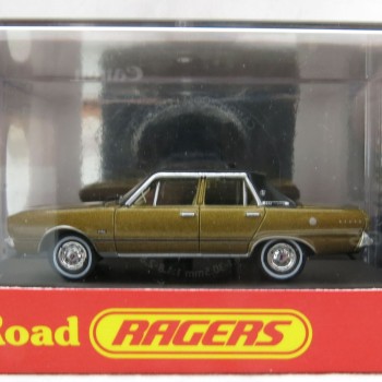 Road Ragers - Australian 1971 Valiant Chrysler VG Regal Sedan - Citron Gold - H0 Scale 1:87