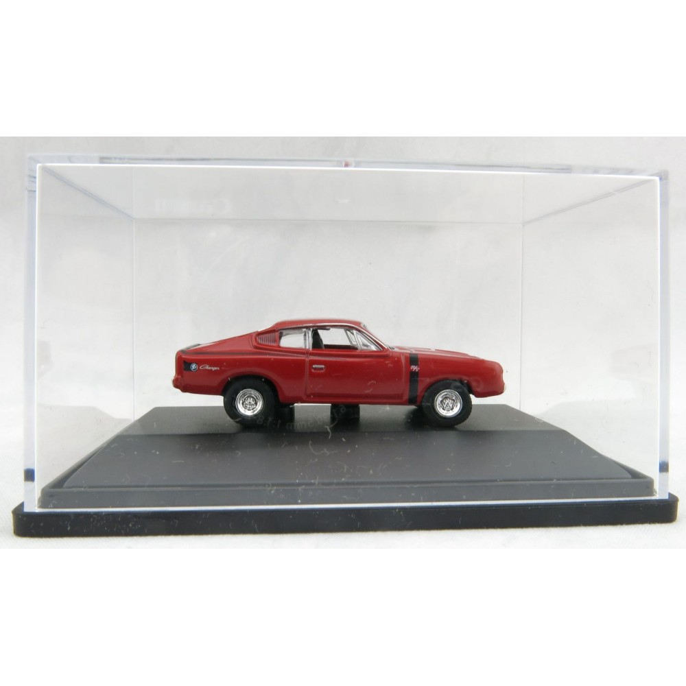 Road Ragers - Australian 1972 Valiant Chrysler R/T Charger Muscle Car - Hemi Red - H0 Scale 1:87